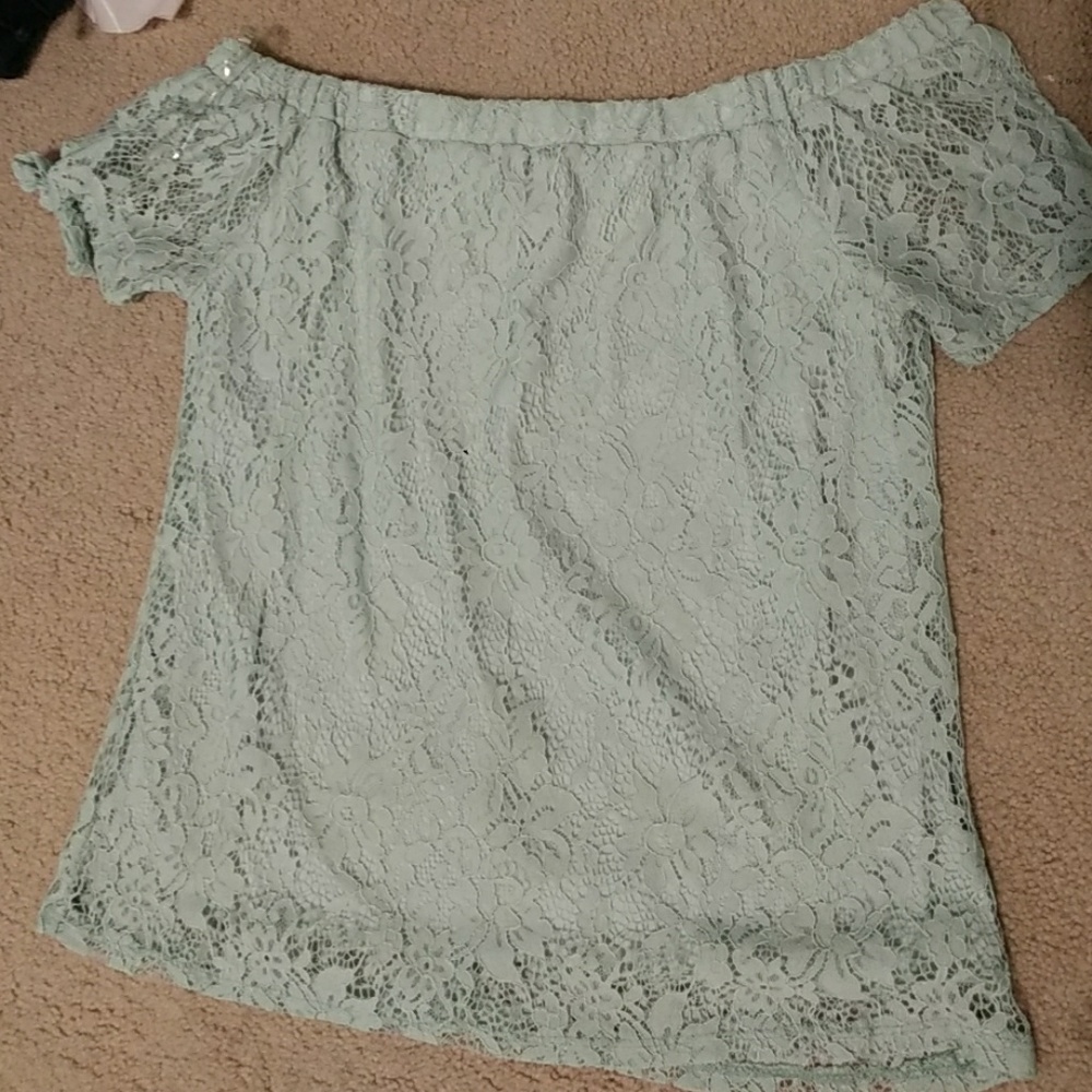 Lacey light green top